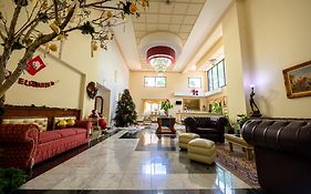 Rovi Plaza Hotel